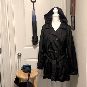 Jones NY signature Raincoat w hood